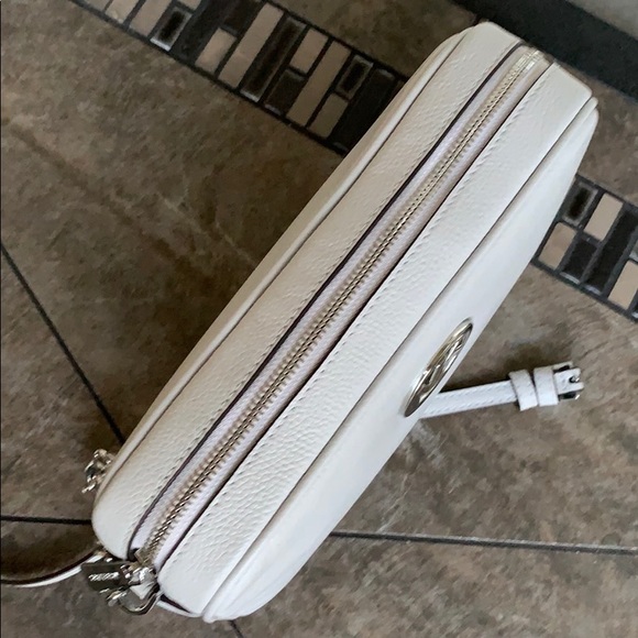 MICHAEL KORS FULTON LG EW CROSSBODY - Picture 7 of 16